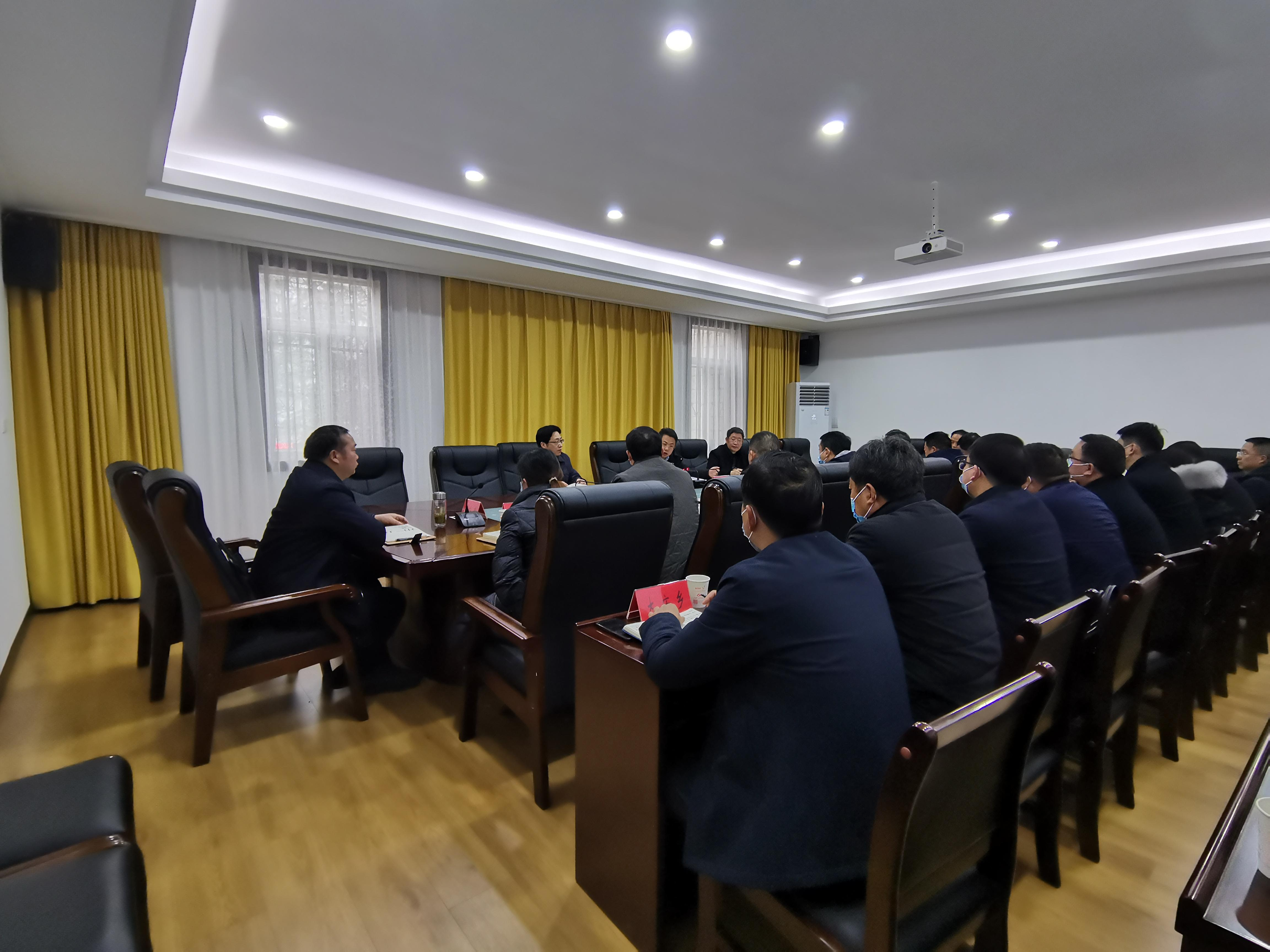 我县召开招工稳岗推进会