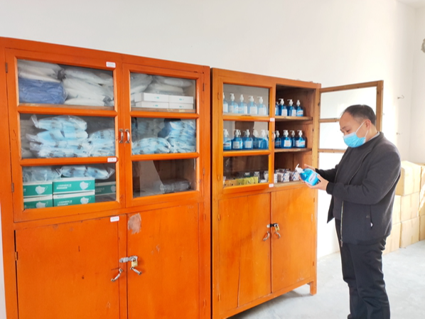 竹坪乡中心学校备足物资防疫情