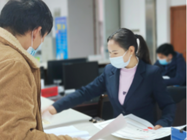 縣行政審批局政務服務“便民暖心”