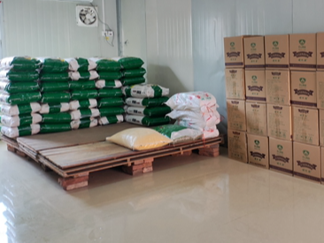 竹坪乡备齐物资迎开学