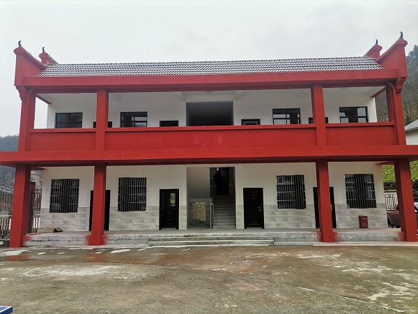 公安小学：66名山里娃住上了新房