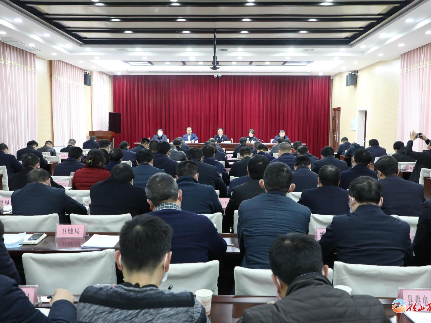 陈建平：擦亮营商环境和文明城市的“金字招牌”