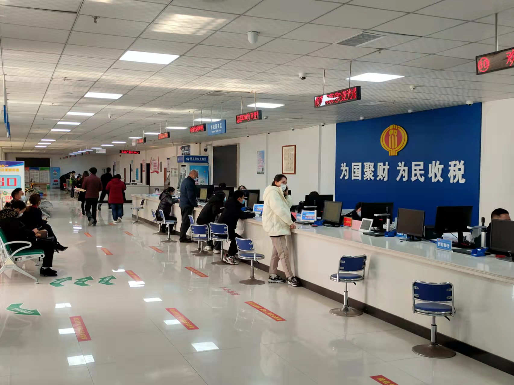 縣稅務局全力提升服務質量優化營商環境