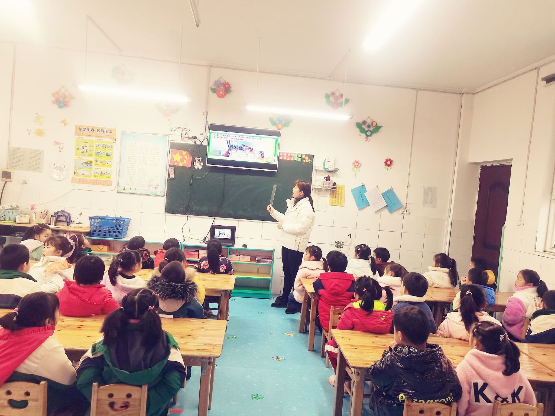 溢水东川十星幼儿园：上好开学第一课