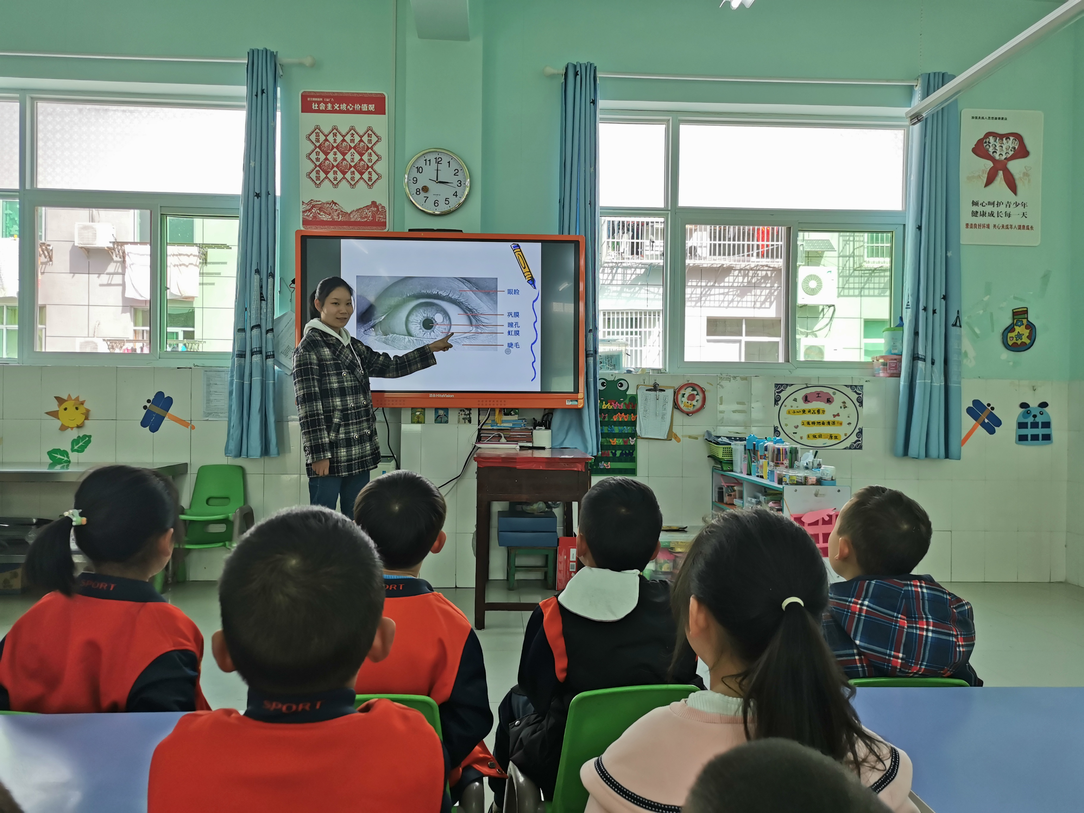 县实验幼儿园：预防近视 从“娃娃”抓起