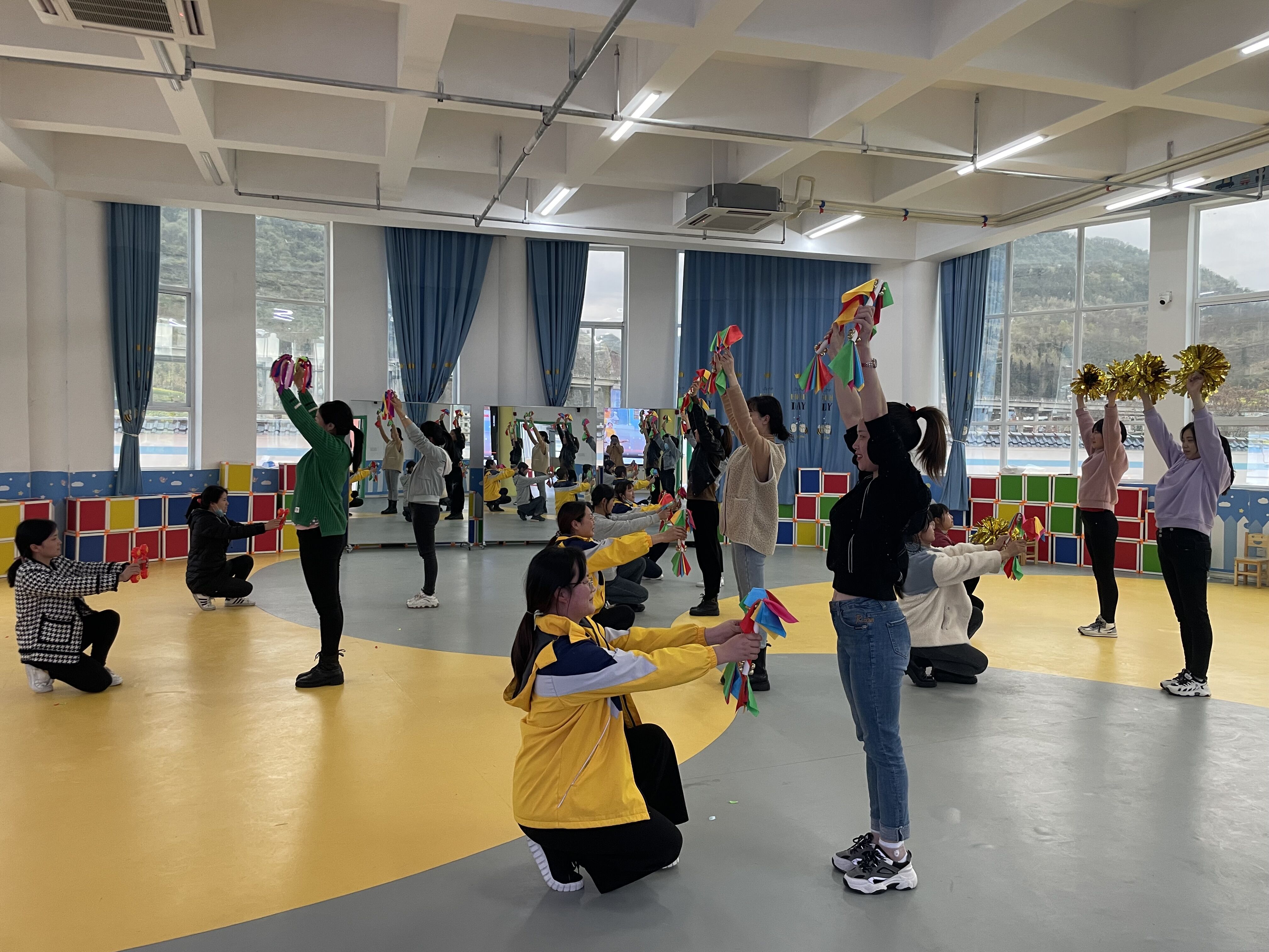 溢水第二幼儿园：活力器械操，快乐促成长