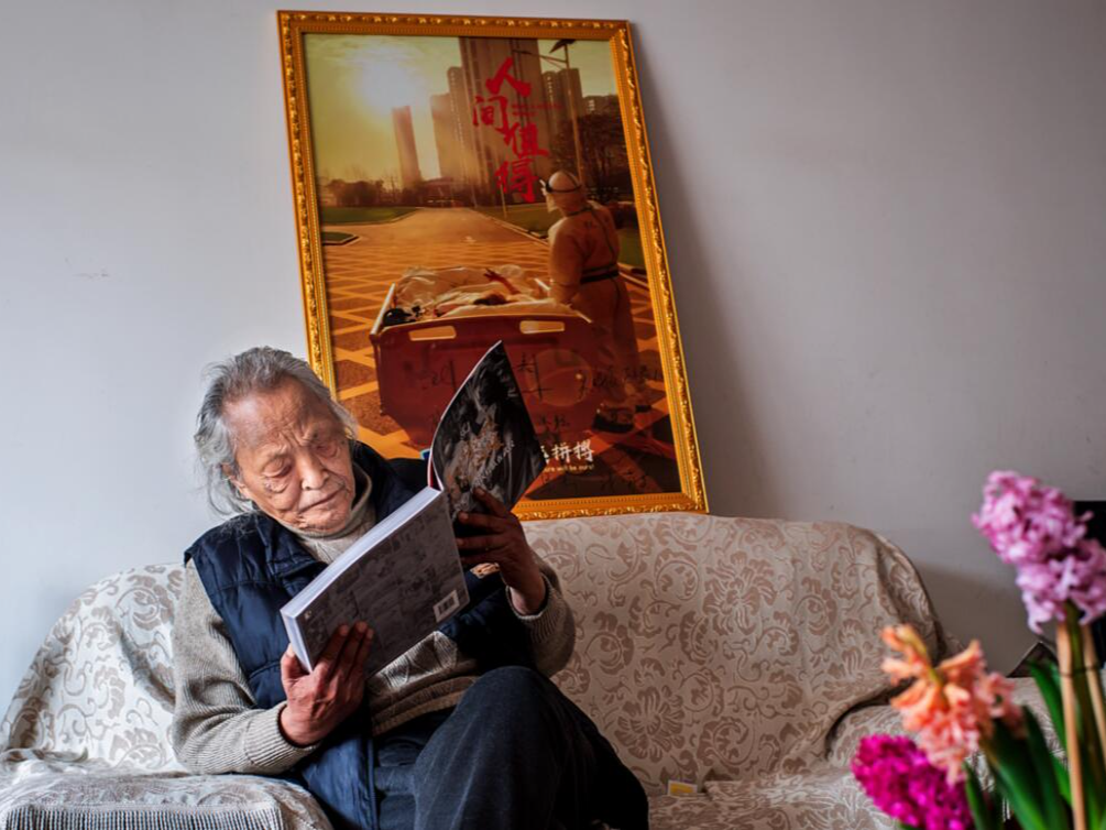 “总书记英明决策救了我们的命”