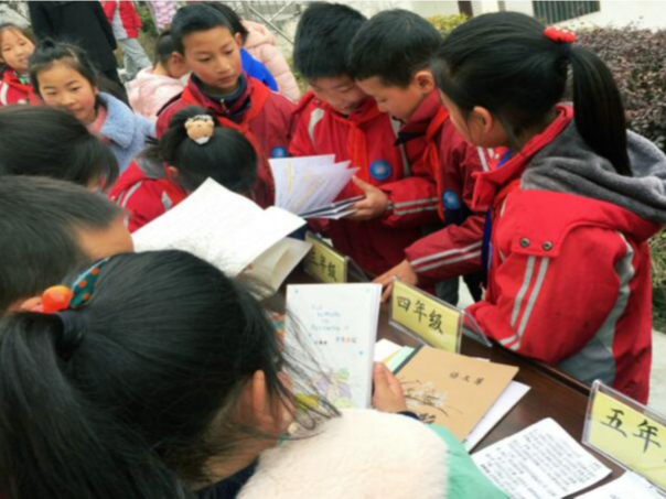 深河九年制学校：开展寒假实践作业评比