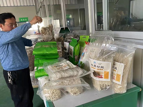 县公共检验检测中心“送检上门”