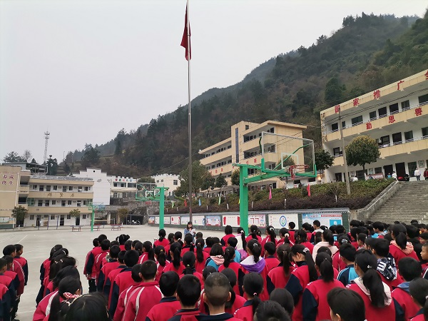 沧浪九年制学校开展“消费者权益”知识宣讲活动