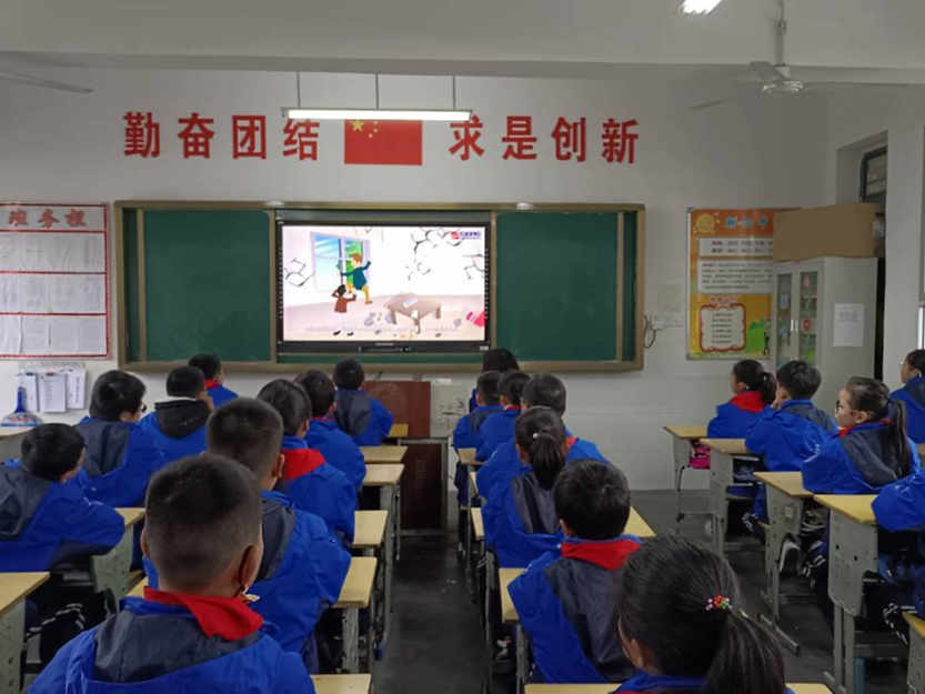 张振武小学：积极开展防灾减灾教育