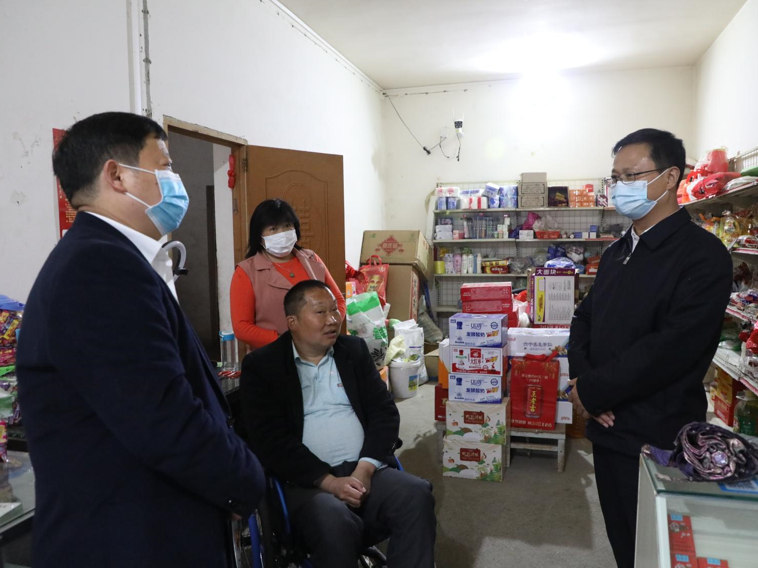 陈建平：坚持突出党建引领 统筹推进乡村振兴