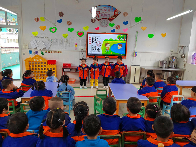 县实验幼儿园多措并举开展防溺水安全教育