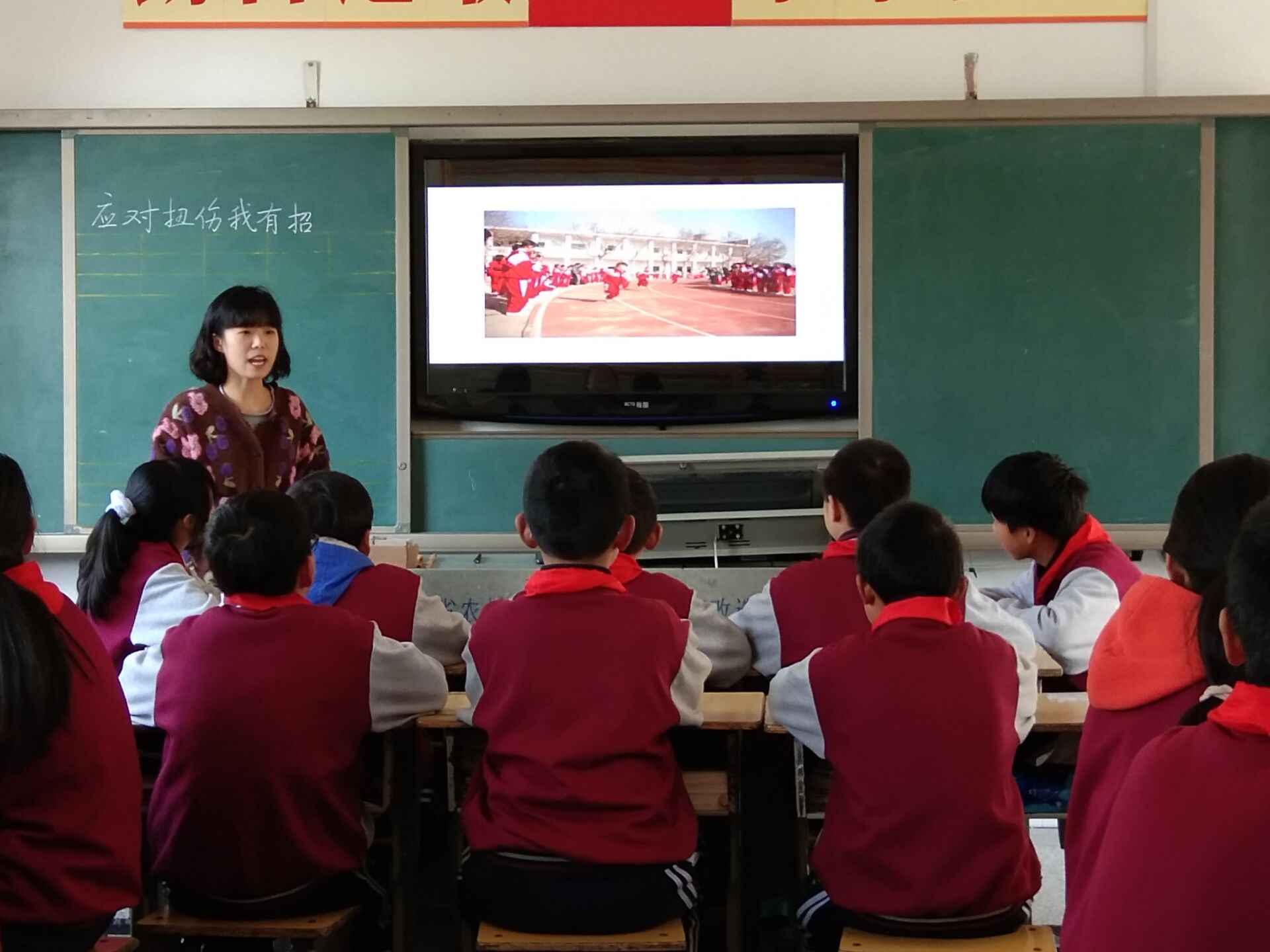 双台乡中心学校召开校本教研现场会