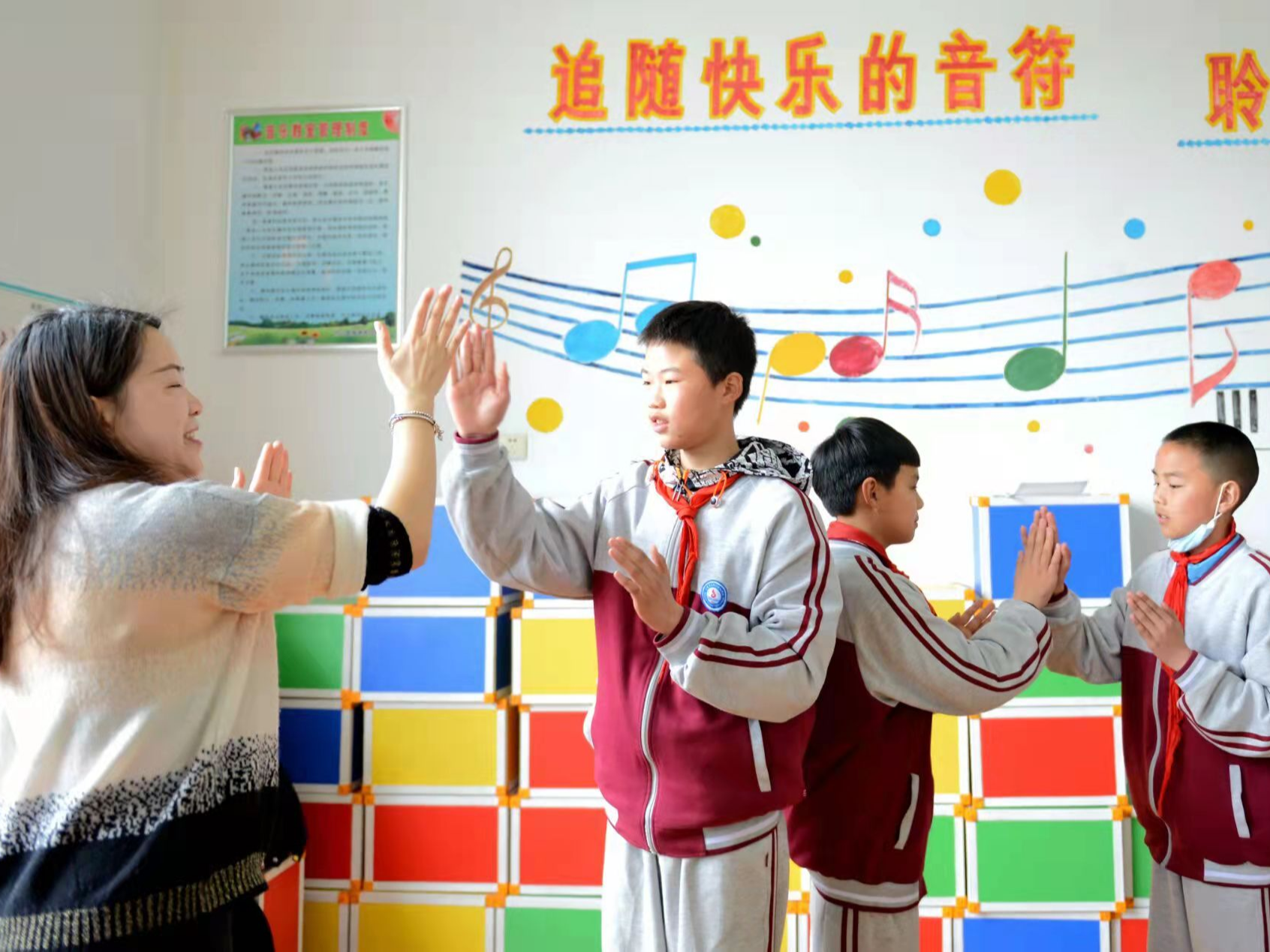 汉江师范学院来竹调研送教