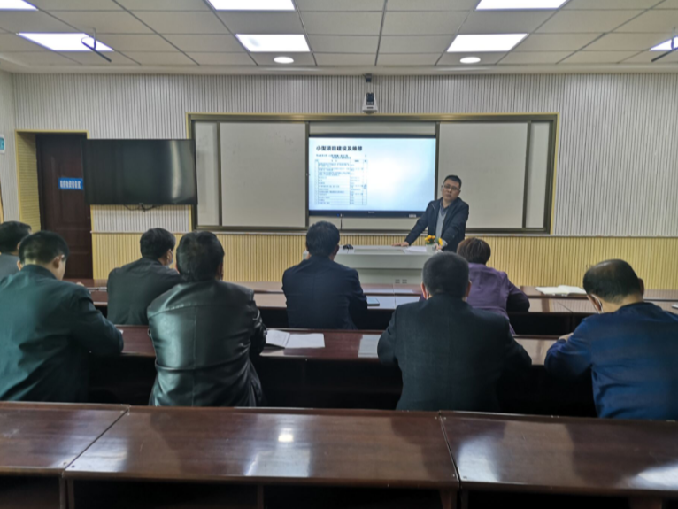 文峰乡中心学校开展岗位大练兵活动