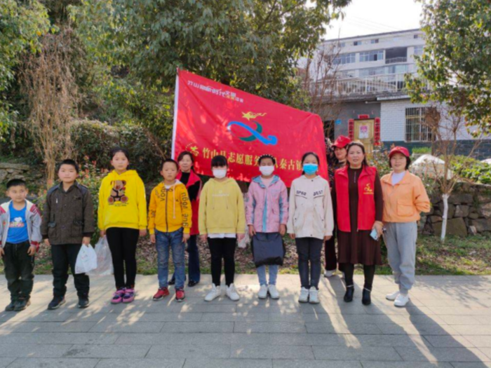 秦古镇：保护环境我先行  争做环保小卫士