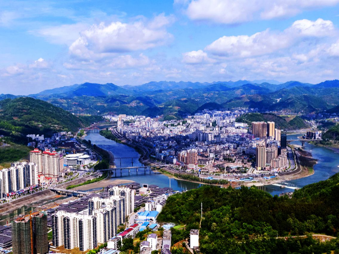 陈建平：补齐弱项短板 抓实环保问题整改