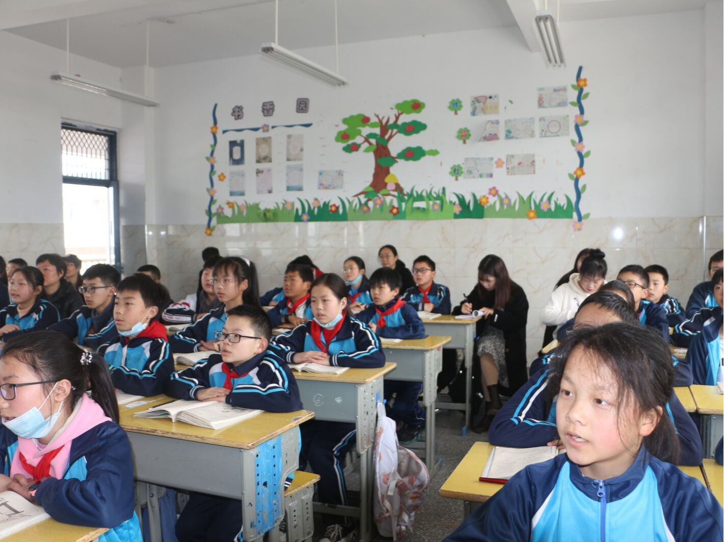 溢水小学：教学视导促规范提升