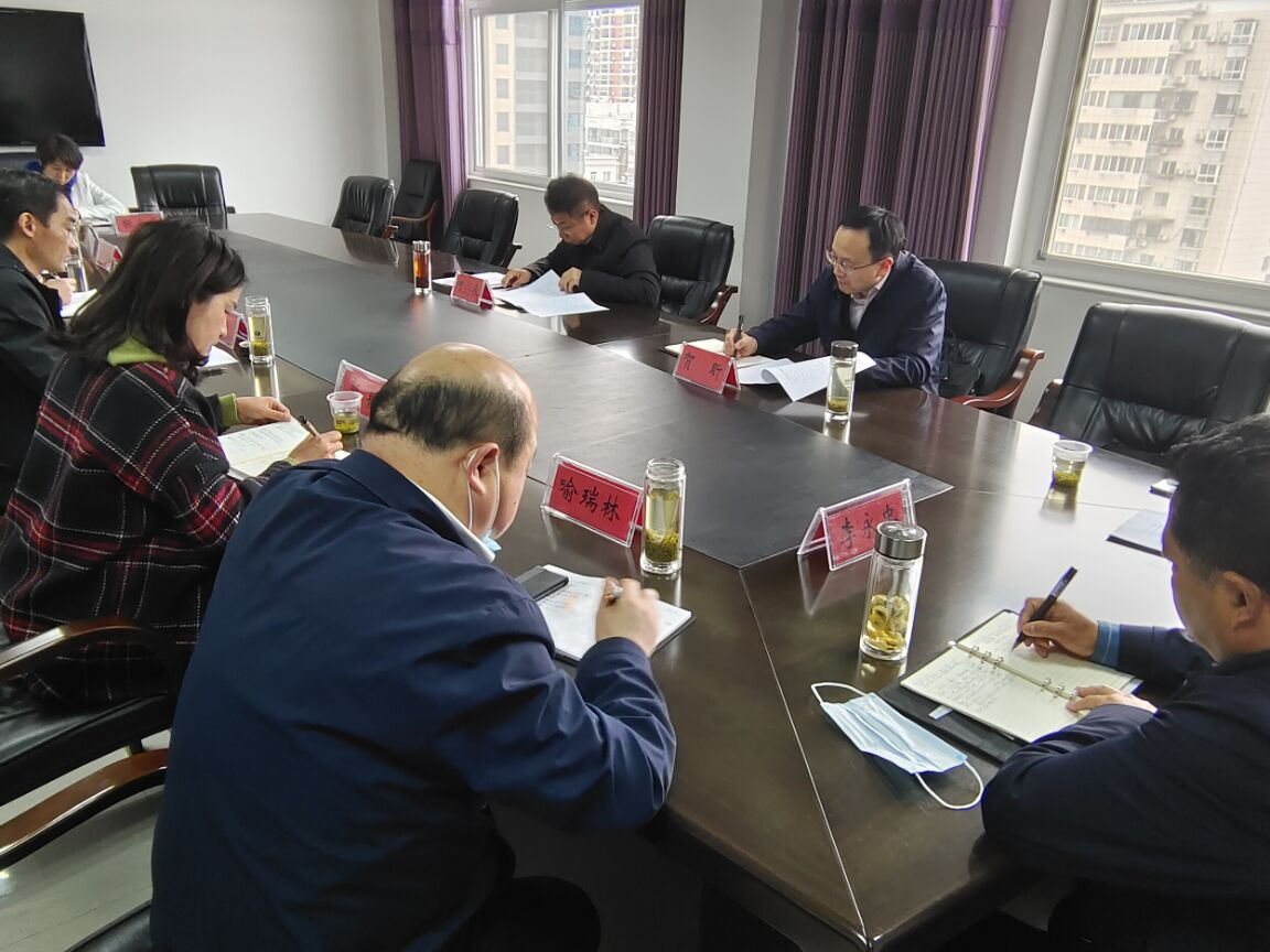 县领导调研人社医保工作