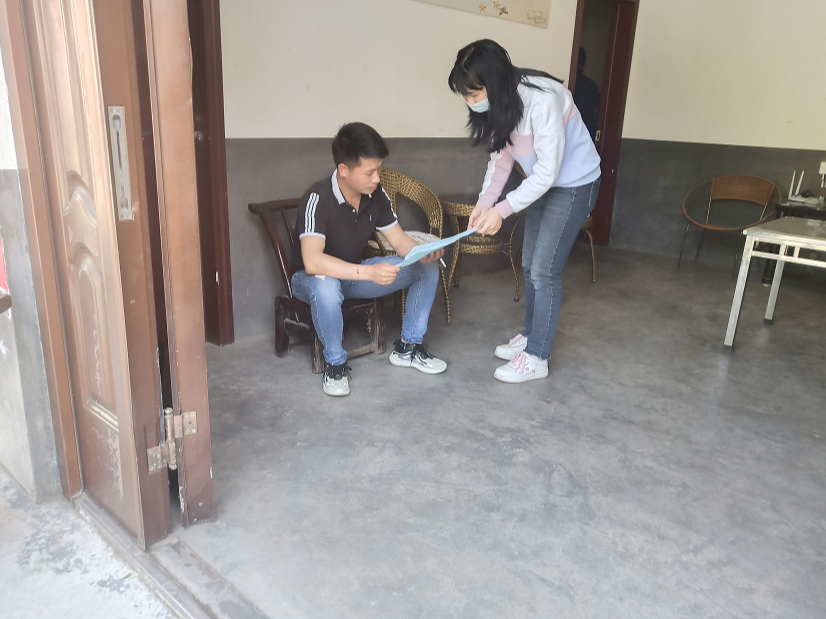 官渡镇：惠农普法宣传 保障农民权益