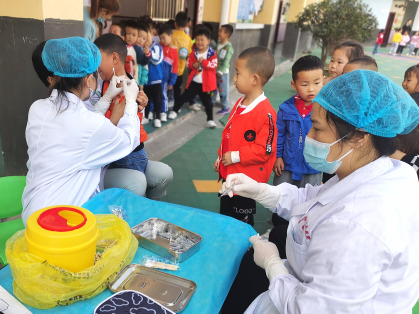 宝丰镇中心幼儿园加强春季常见传染病防控工作