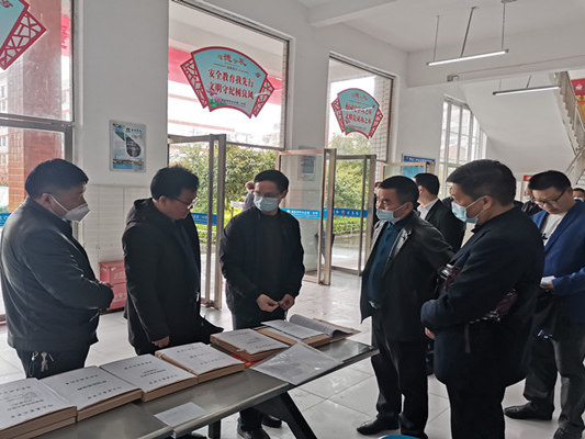 竹山二中校园安全工作被点赞