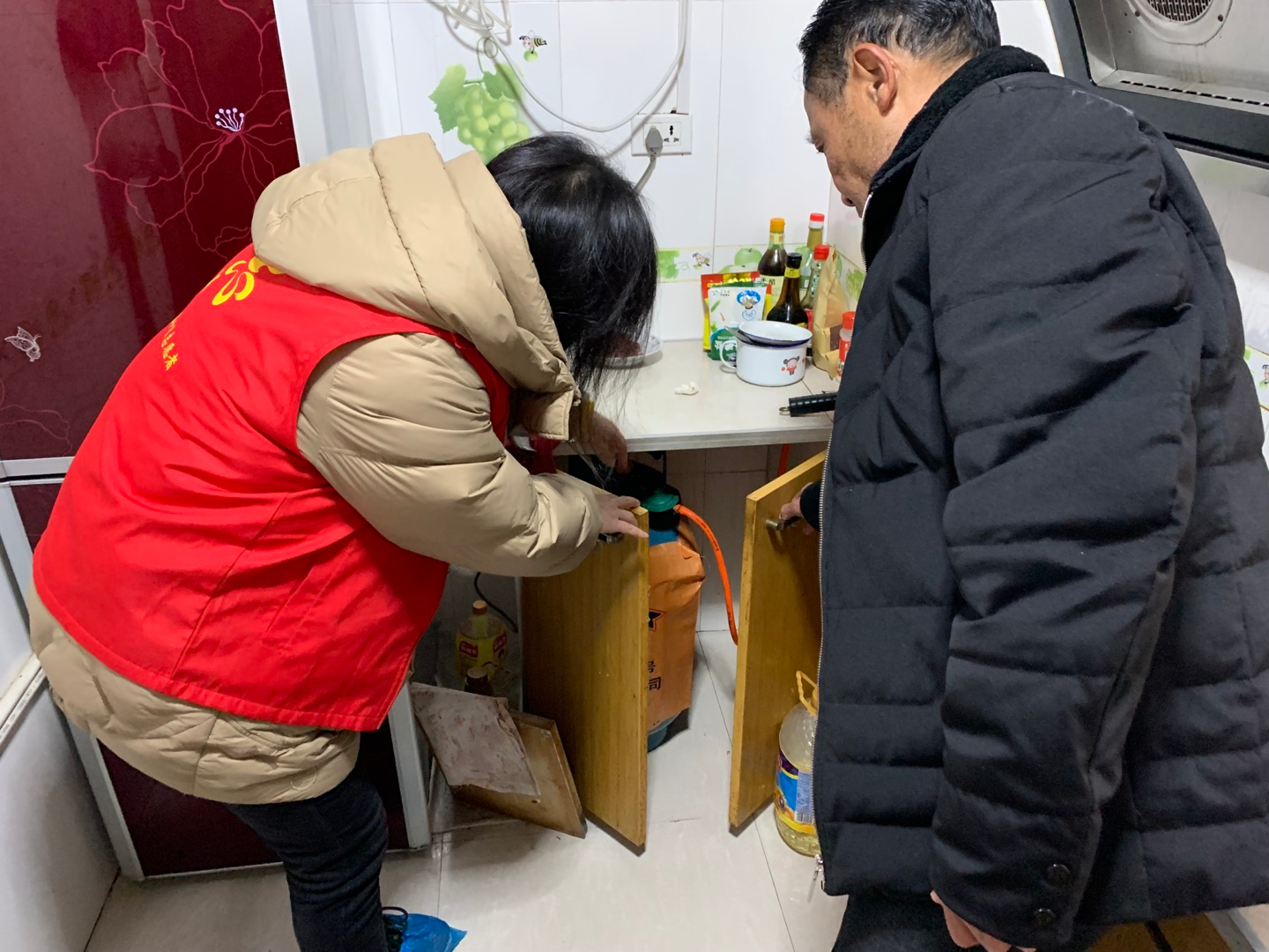 县烟草专卖局多举措为群众办实事