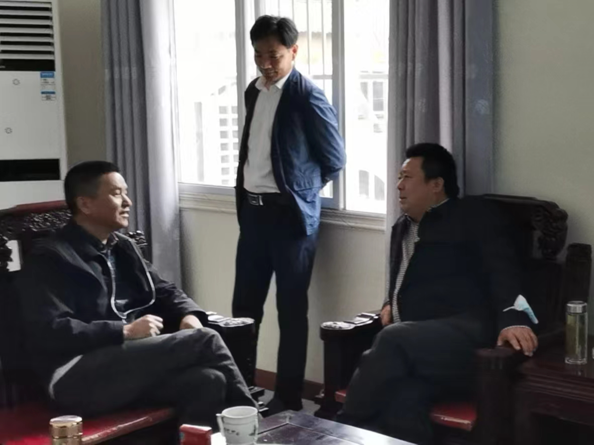 市动物卫生监督所来竹督导检查春季动物防疫工作