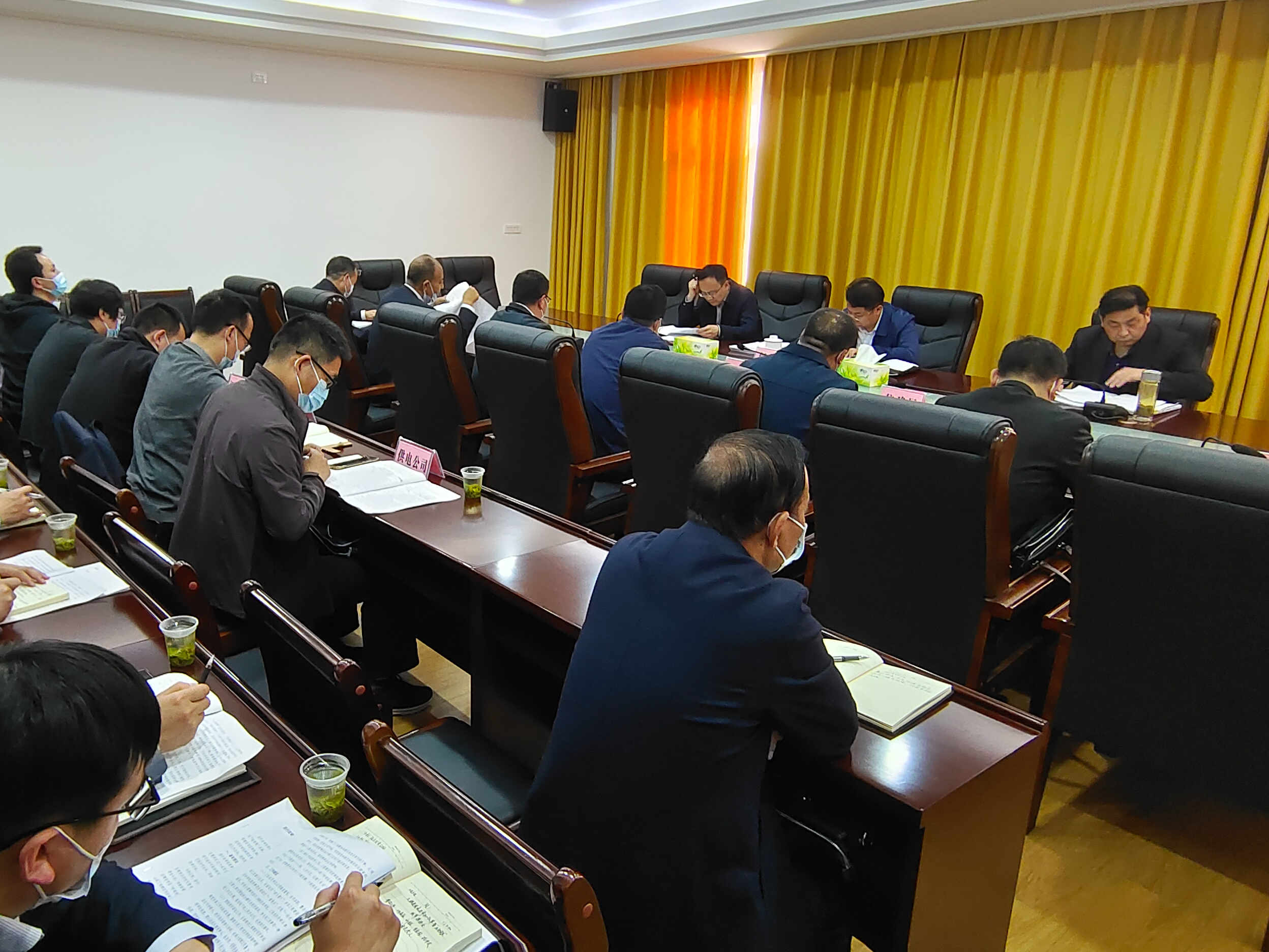 我县推进“六证同发”改革工作