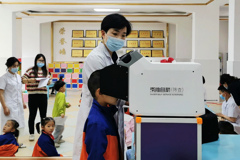 县实验幼儿园开展幼儿健康体检活动