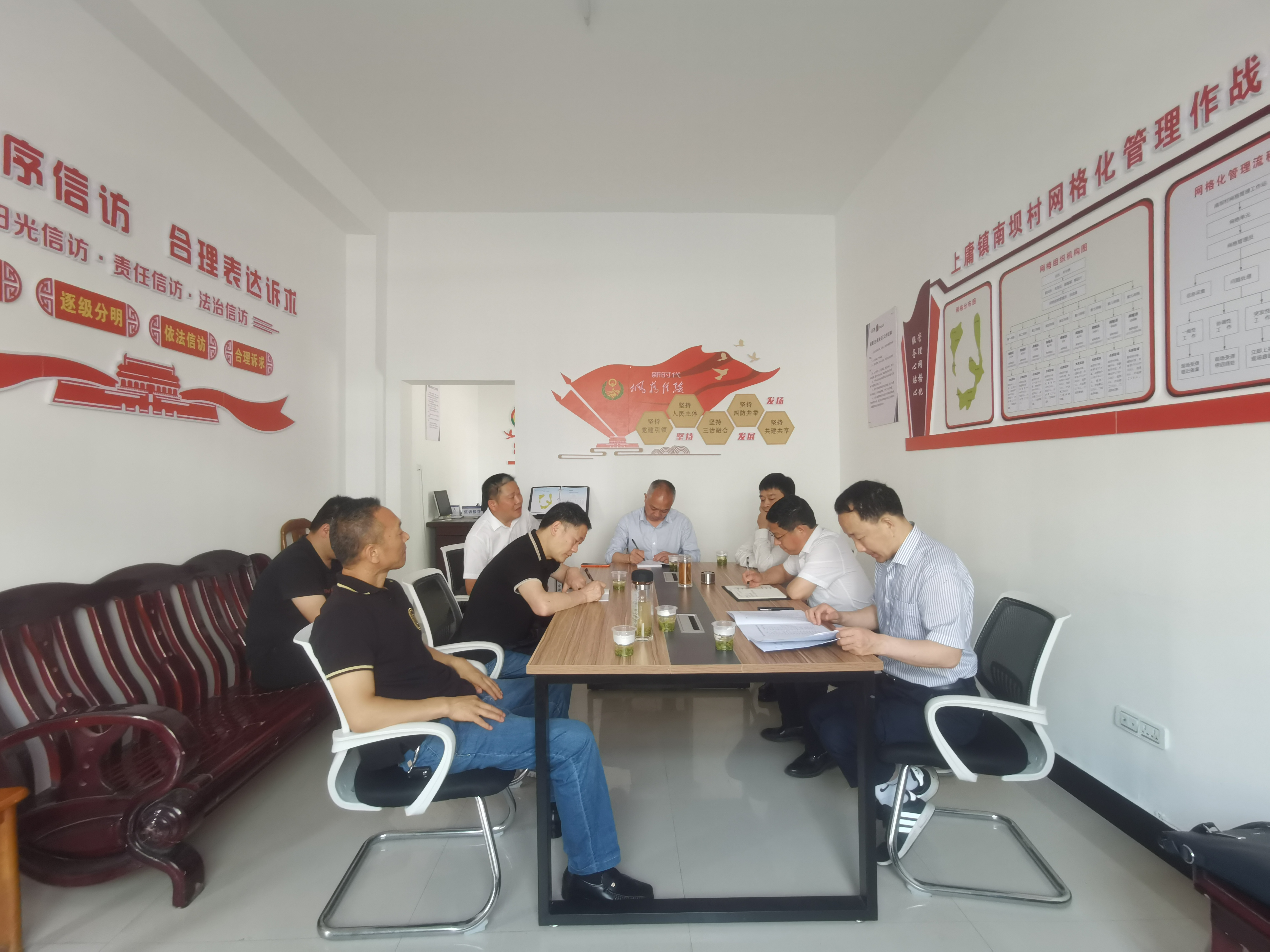 九女峰管理局：全员行动开展下基层察民情解民忧暖民心实践活动