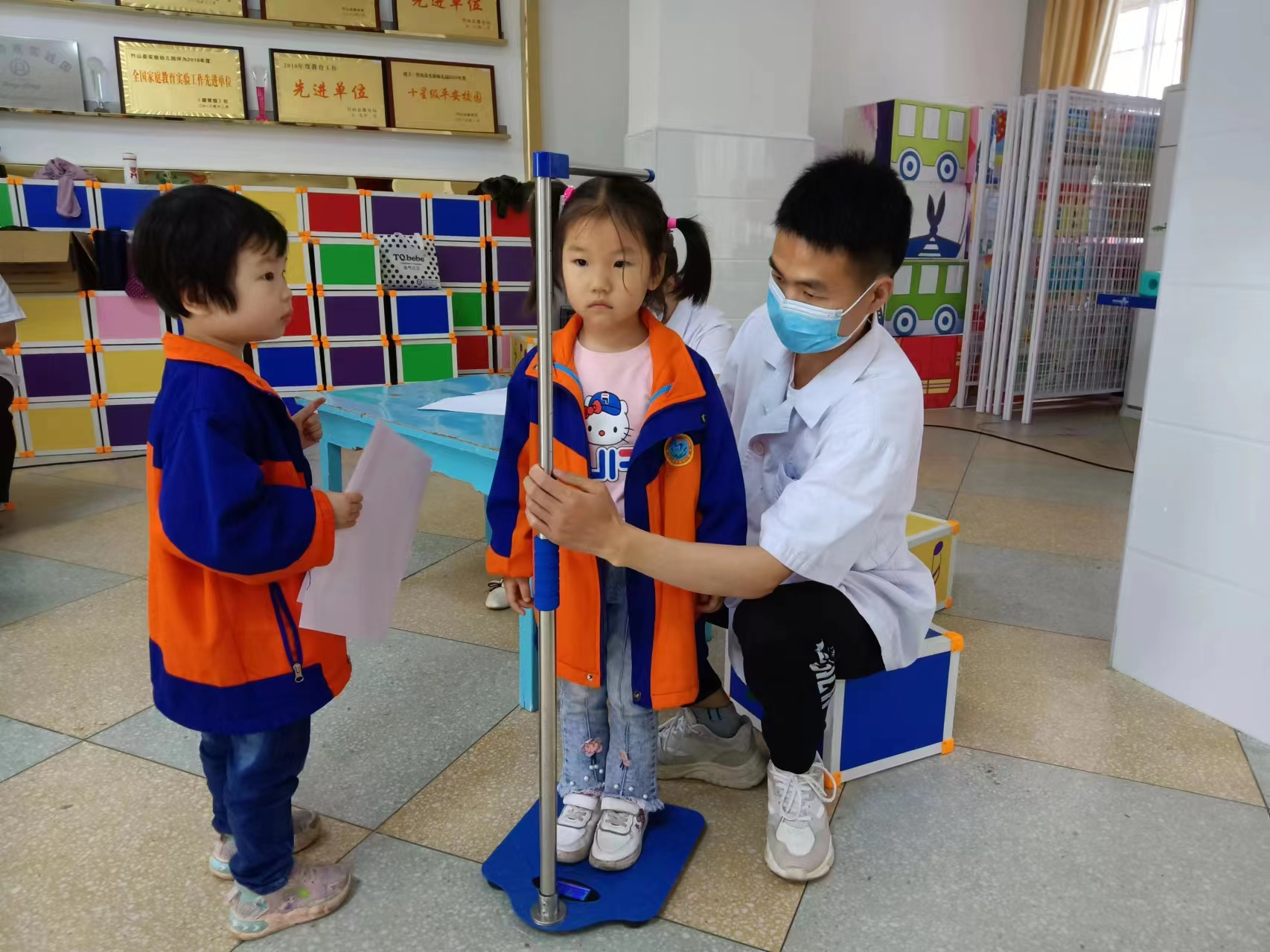 县实验幼儿园：体检护航幼儿健康成长