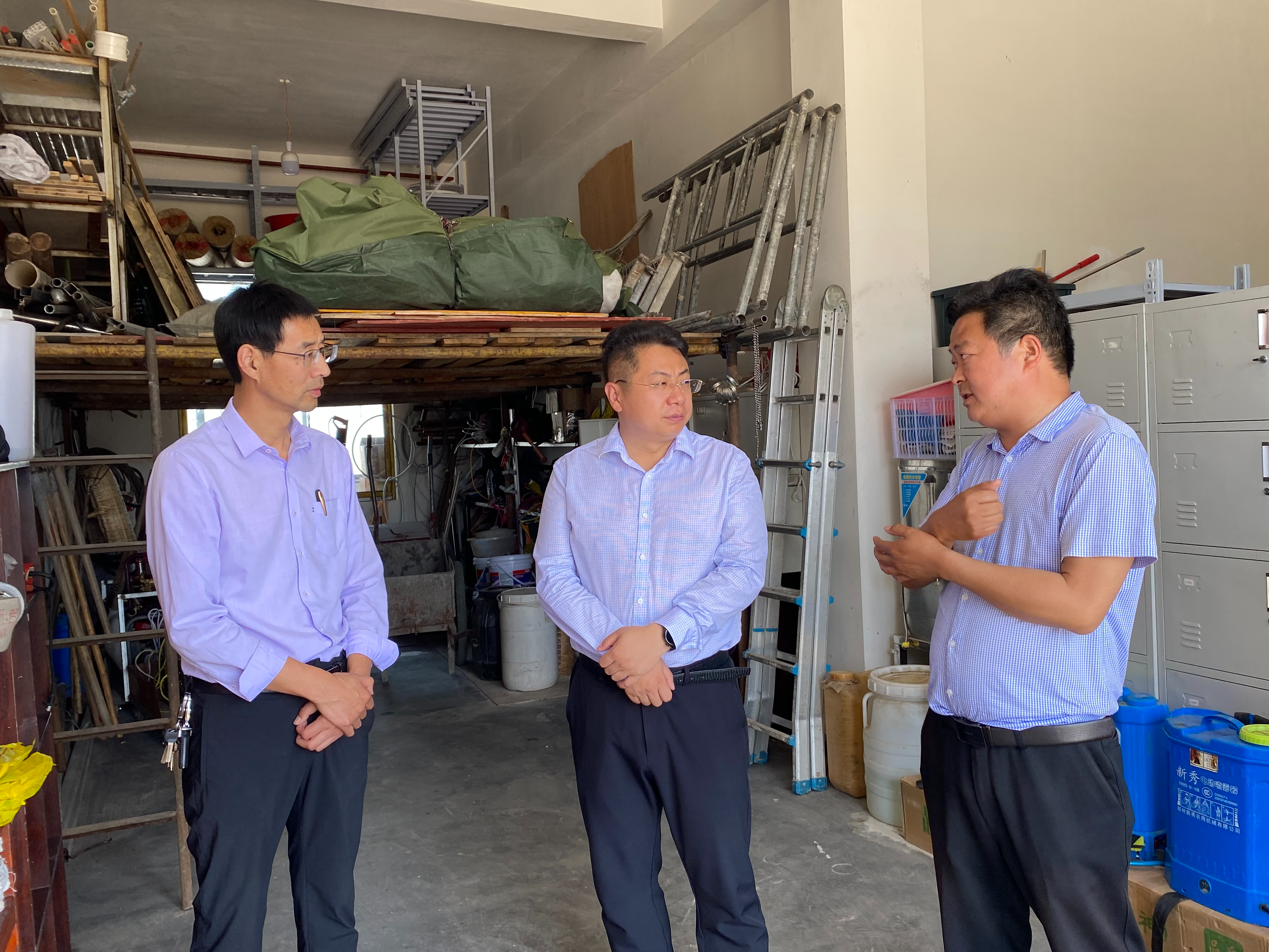 县领导调研防汛备汛工作