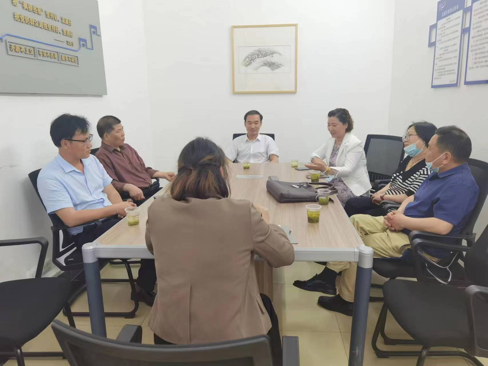 县市场监管局成功调解一起电梯伤害纠纷案件