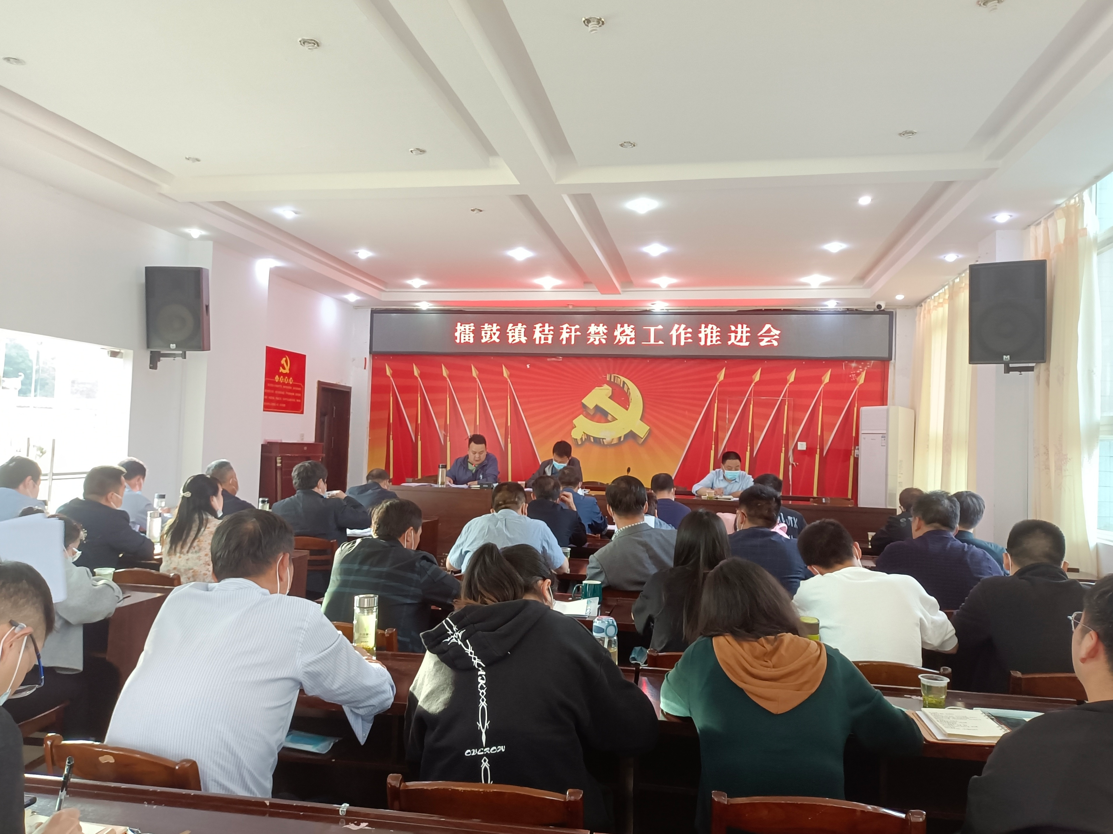擂鼓镇：疏堵结合 筑牢秸秆禁烧防护墙