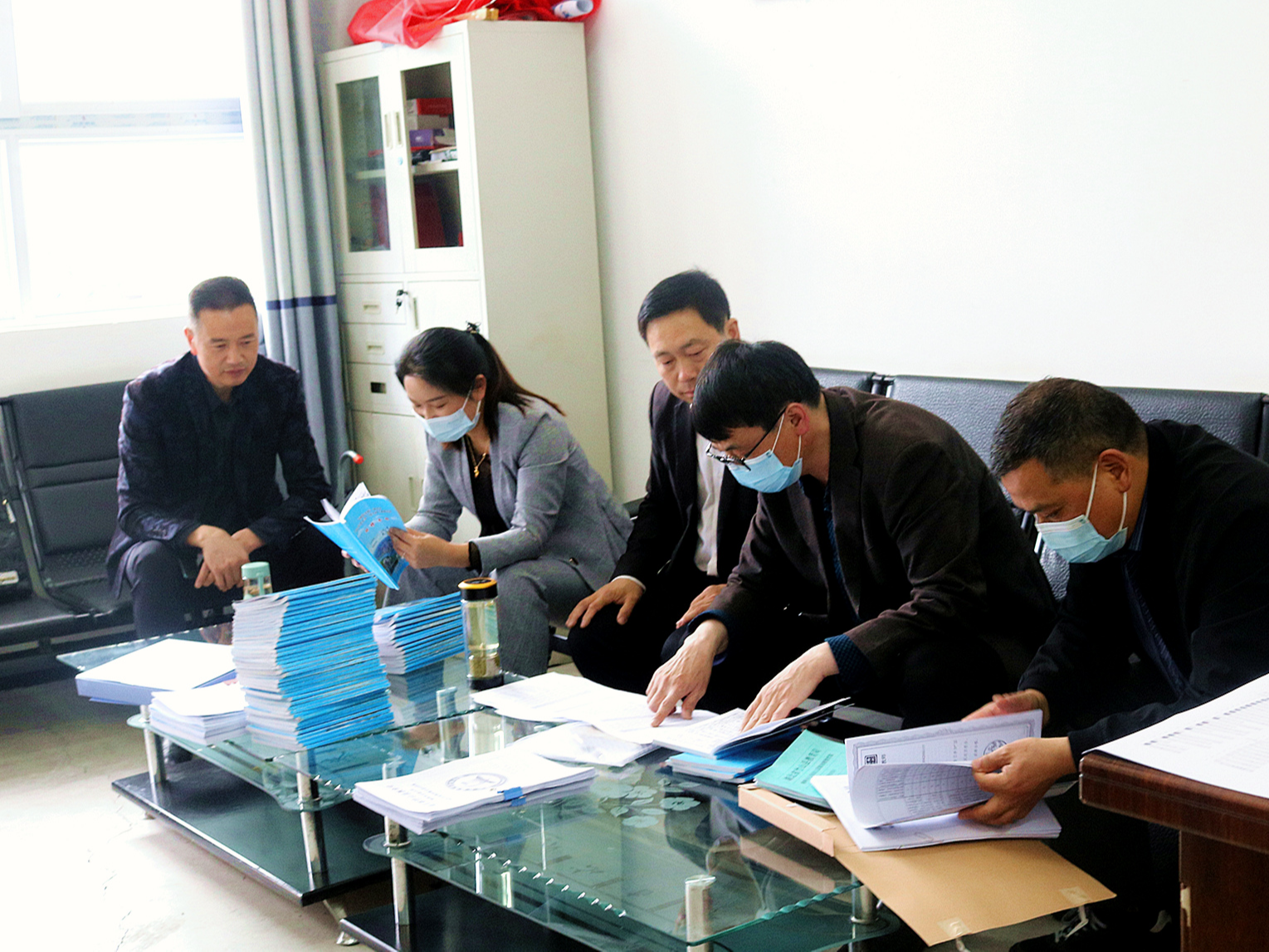 柳林乡中心学校高质量落实继续教育