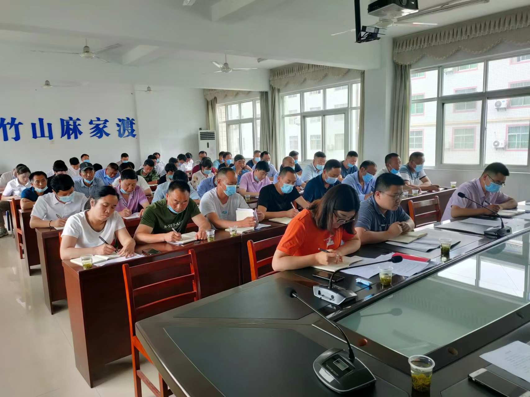 麻家渡镇：紧盯信访工作  守牢稳定底线