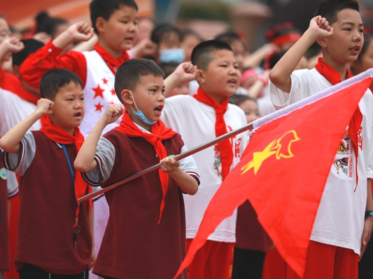 今天，我们入队了！