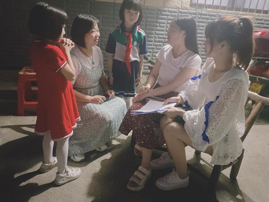 假前家访  把有温度的教育送到家