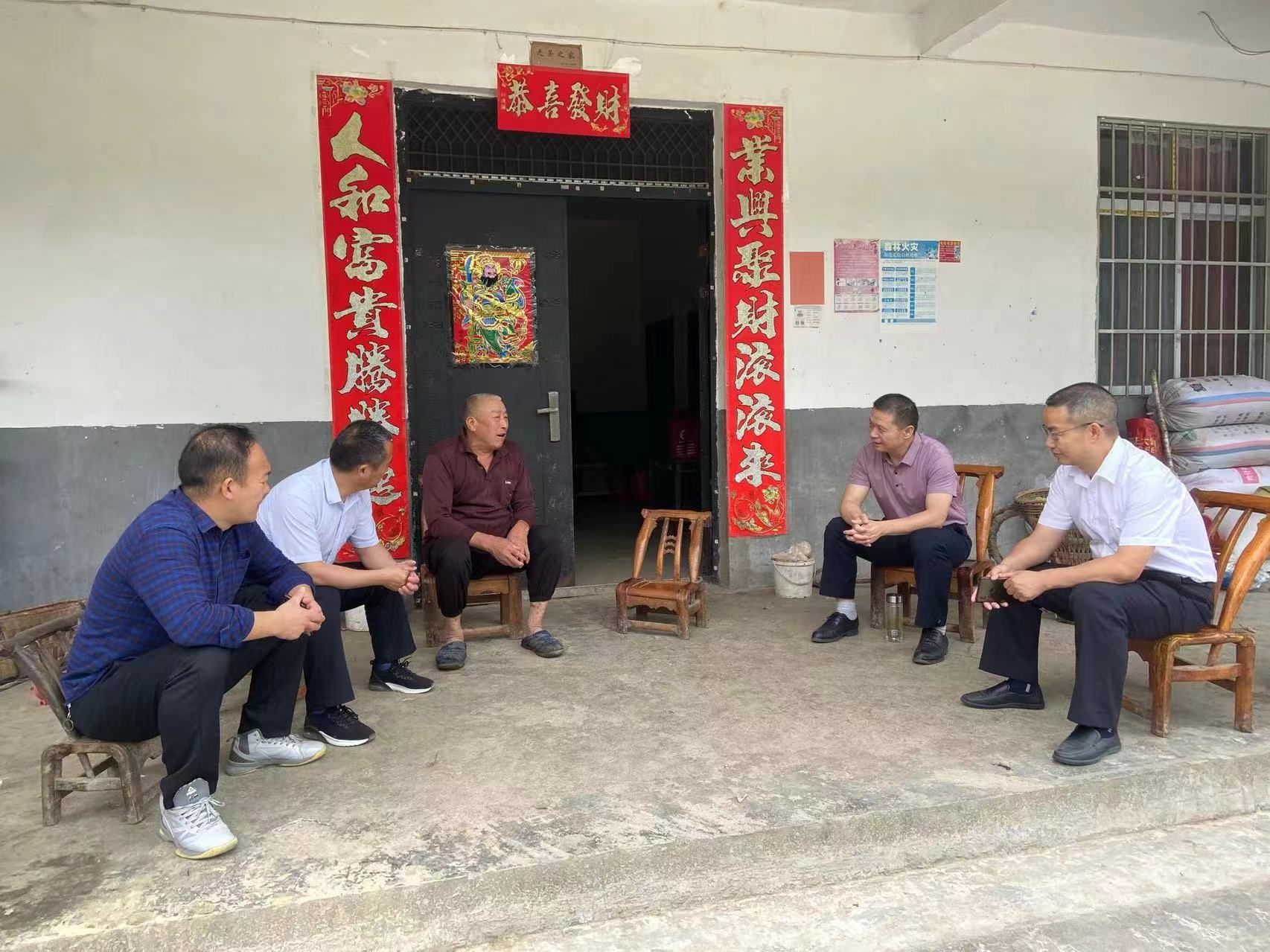 官渡镇开展退役军人及家庭大走访活动