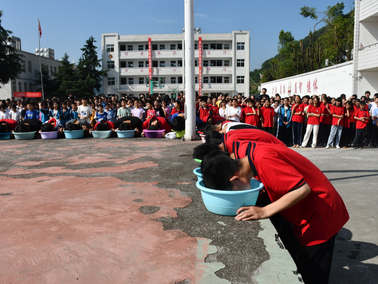 潘口中学：预防溺水  珍爱生命