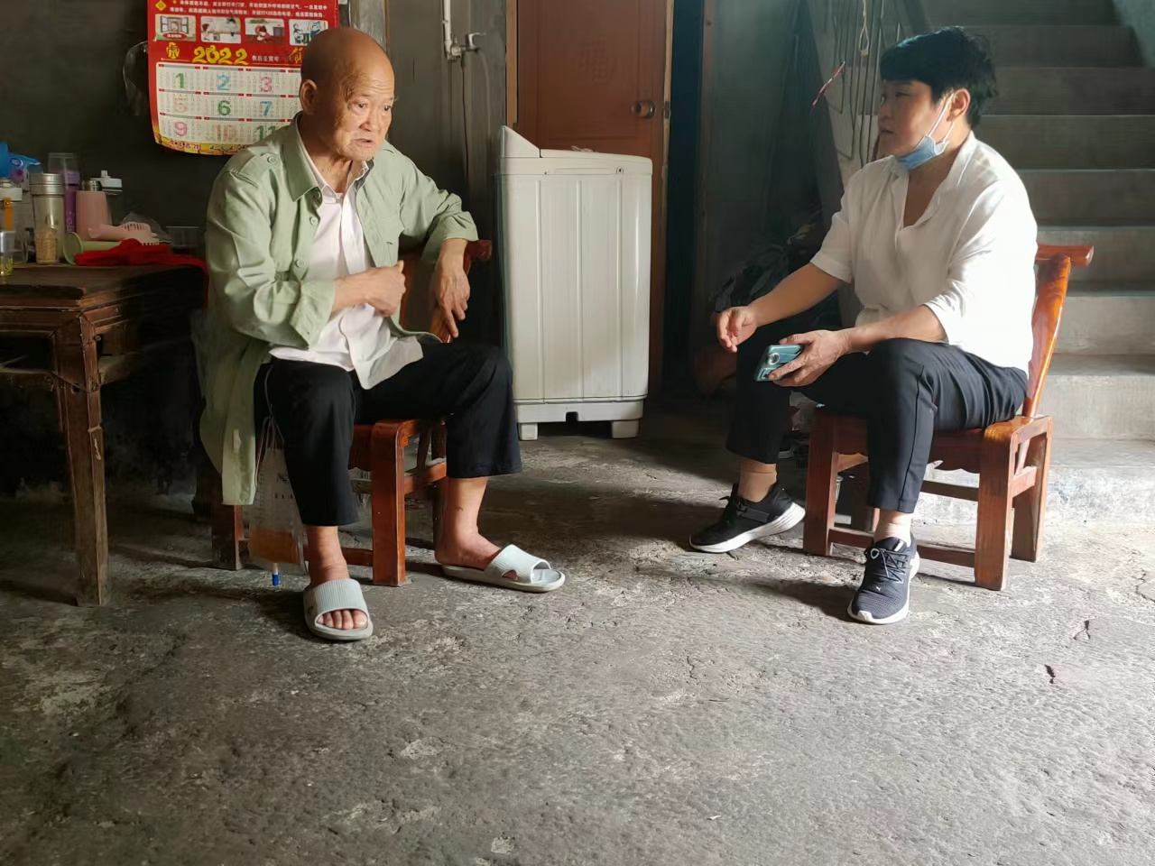 麻家渡镇退役军人服务站开展“下基层 察民情 解民忧 暖民心”活动