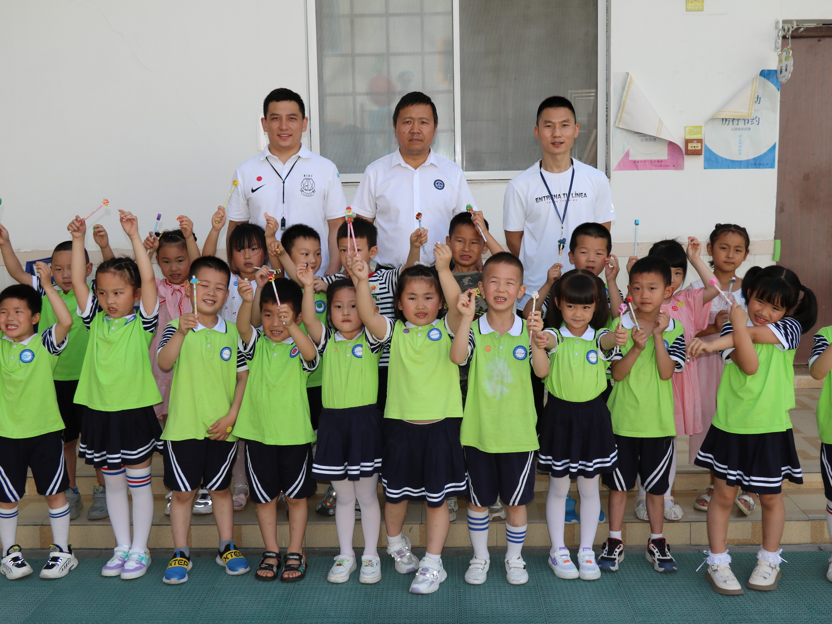 竹山五福堂外国语学校举行“幼小衔接 我们在行动”活动