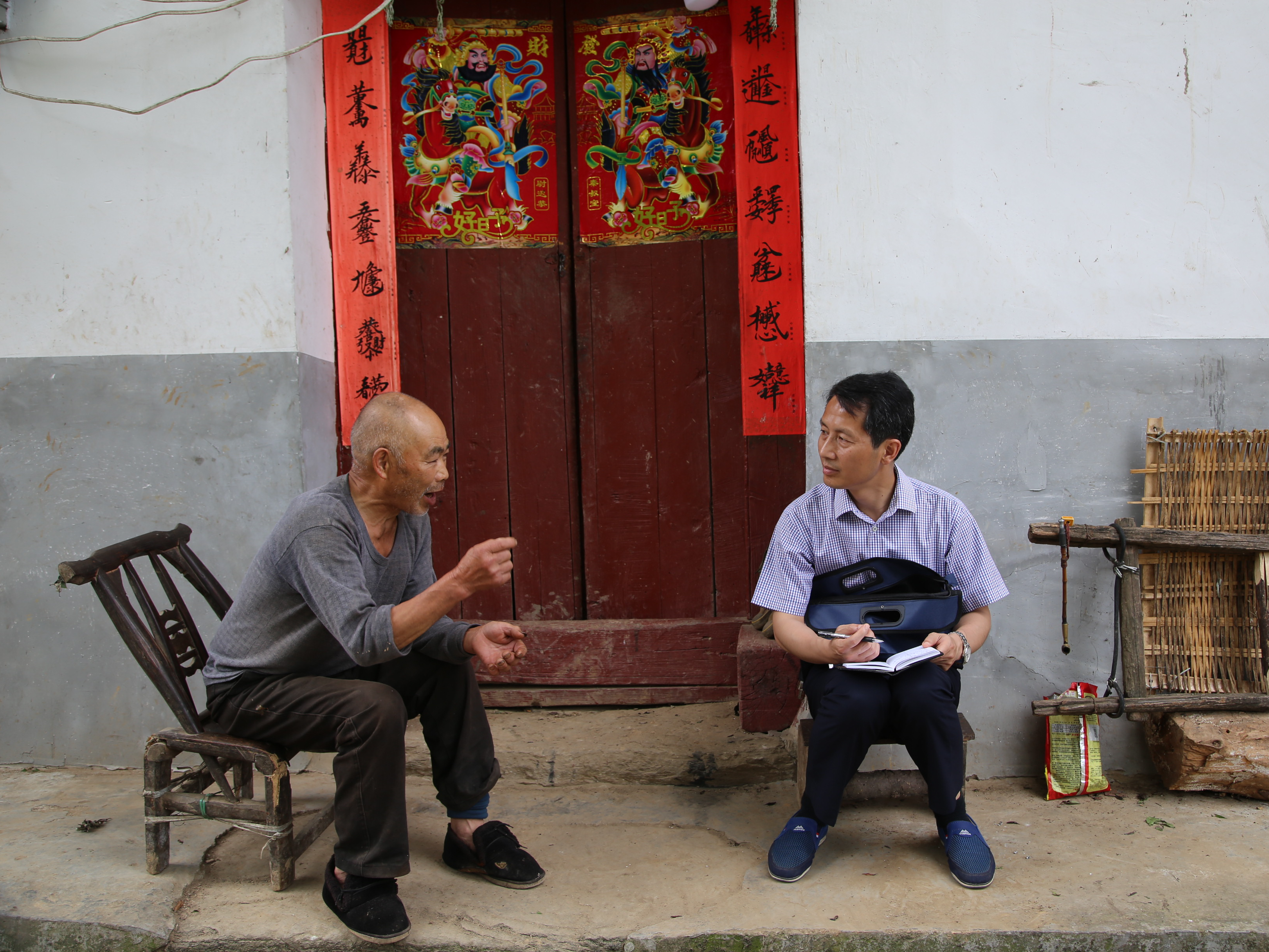 细微之处解民忧 点滴小事暖民心