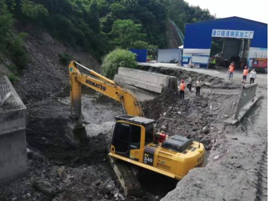 潘口乡：应对强降雨天气预警   积极开展防汛救灾演练