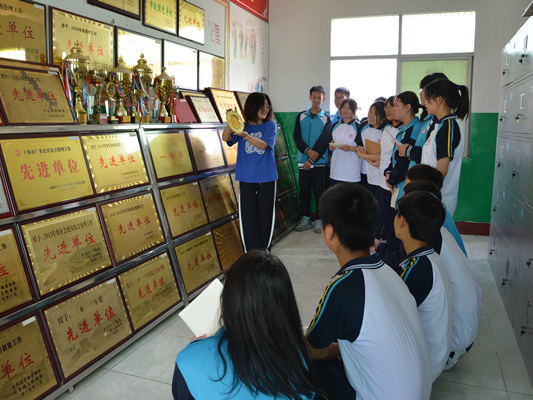 竹山二中开展“国际档案日”系列宣传活动