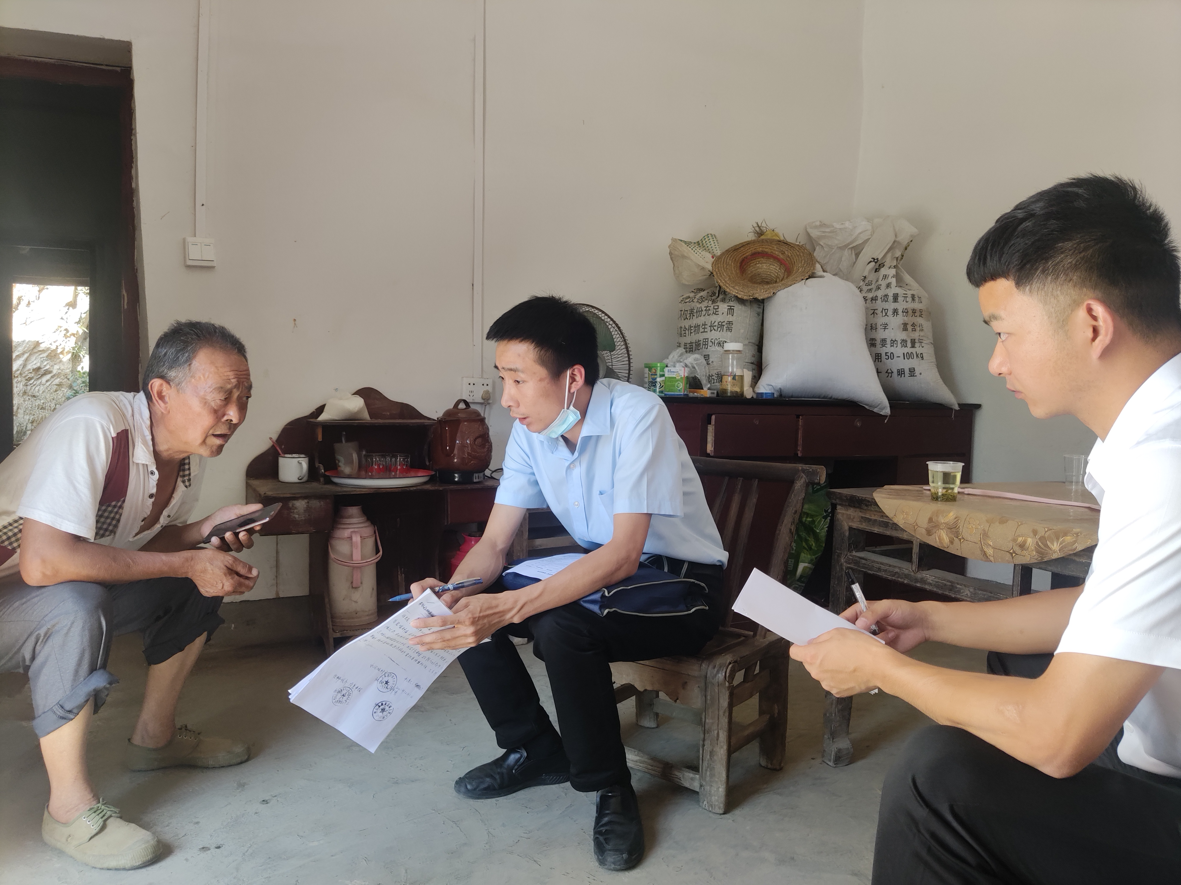 麻家渡镇：深入落实“防贫保” 筑牢返贫防火墙