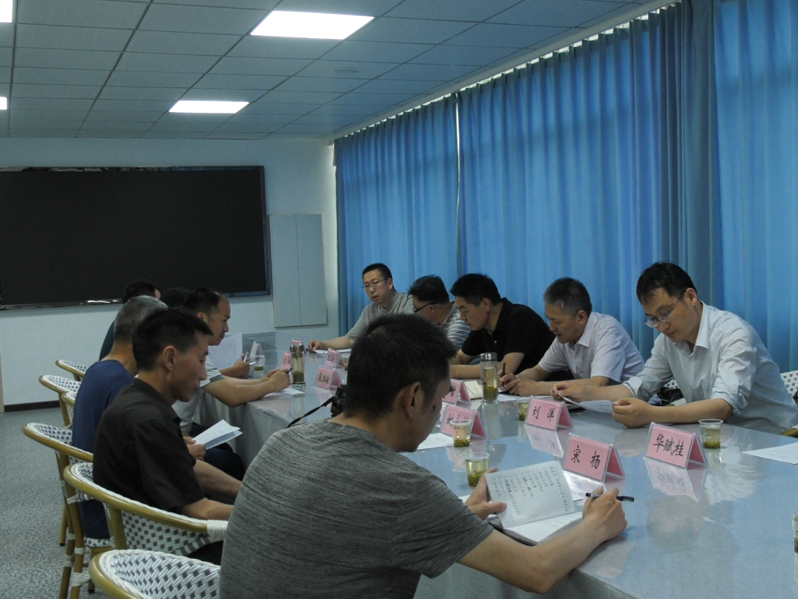 市文联主席李占富来竹调研文艺工作