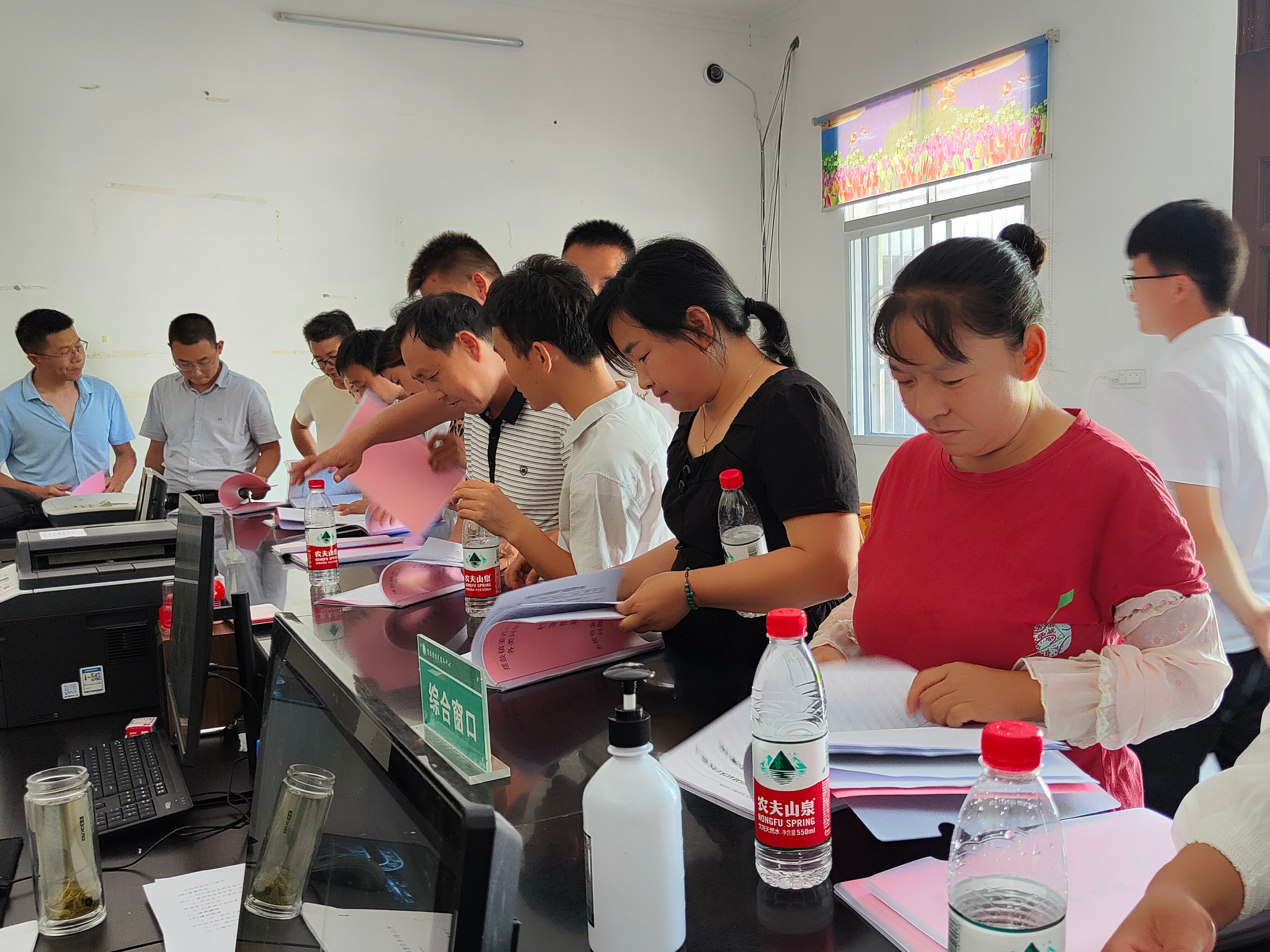 擂鼓镇：观摩交流查不足 业务比拼促提升
